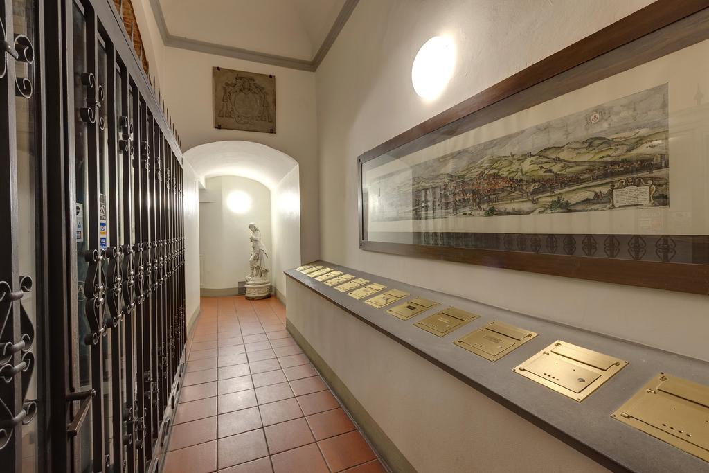 Signoria Apartment With A View Флоренция Стая снимка